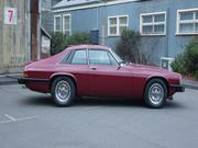 Jaguar Xjs 12 cylinder Pet