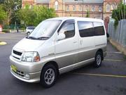 Toyota 2001 2001 Toyota Grand Hiace Auto